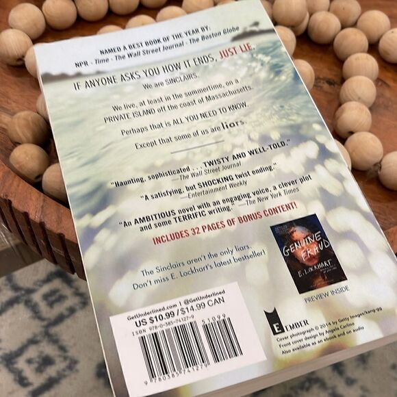 E. Lockhart - We Were Liars - Picture 3 of 6